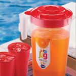 دورق إيطالي مع كبايات